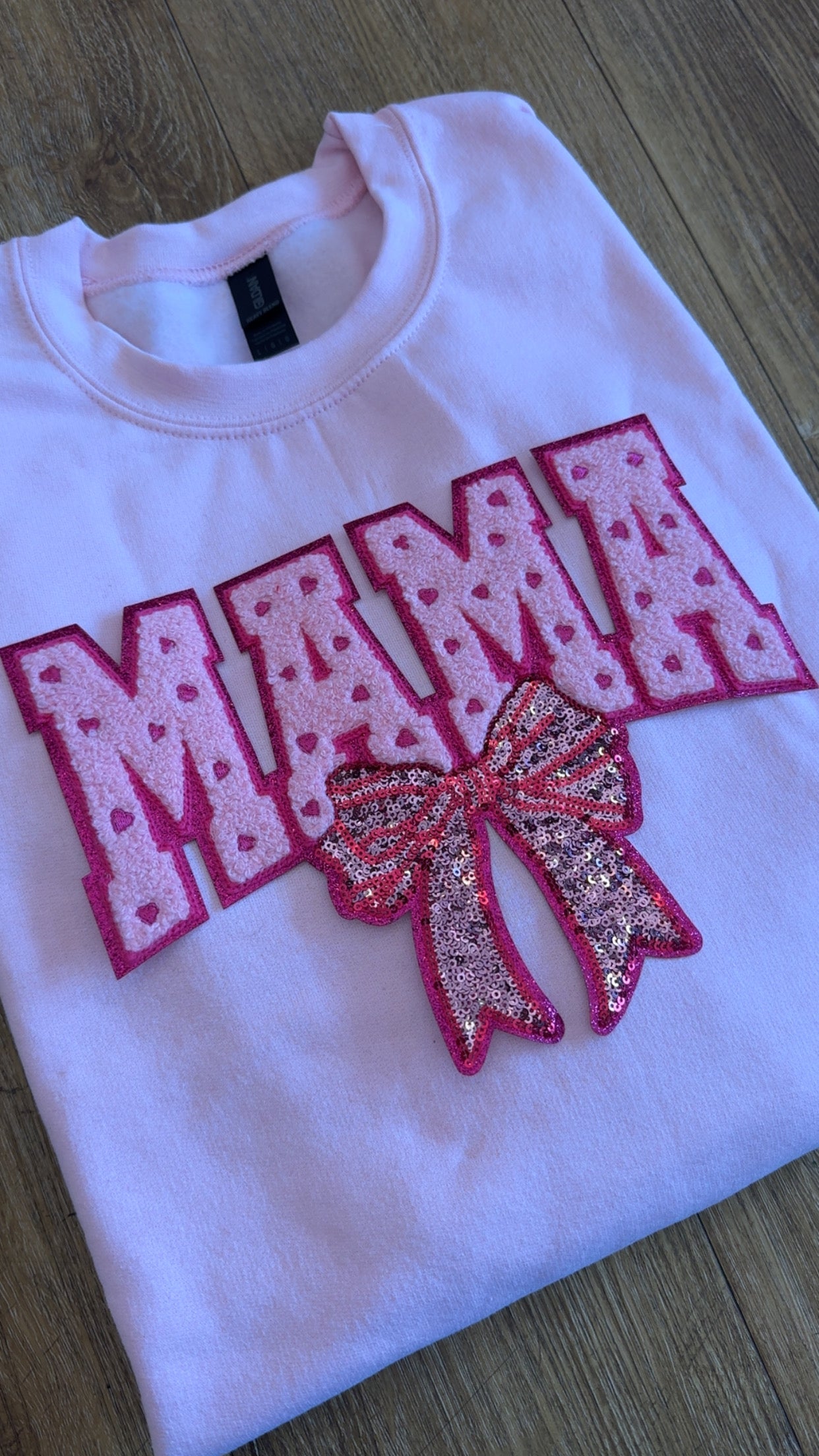 Mama Patch Sweatshirt