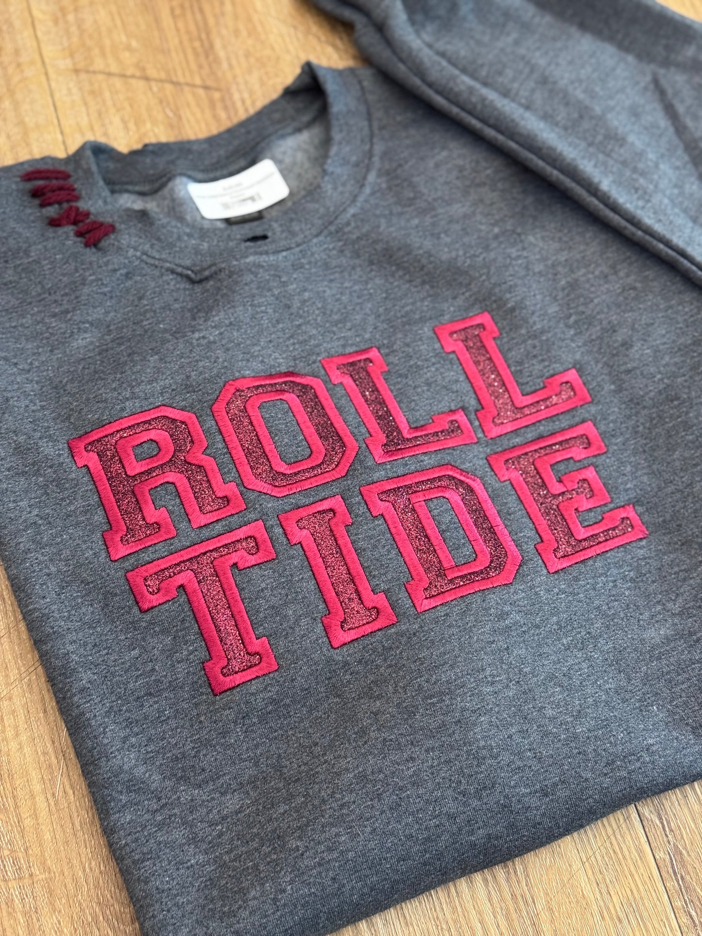 Embroidered Roll Tide Crewneck