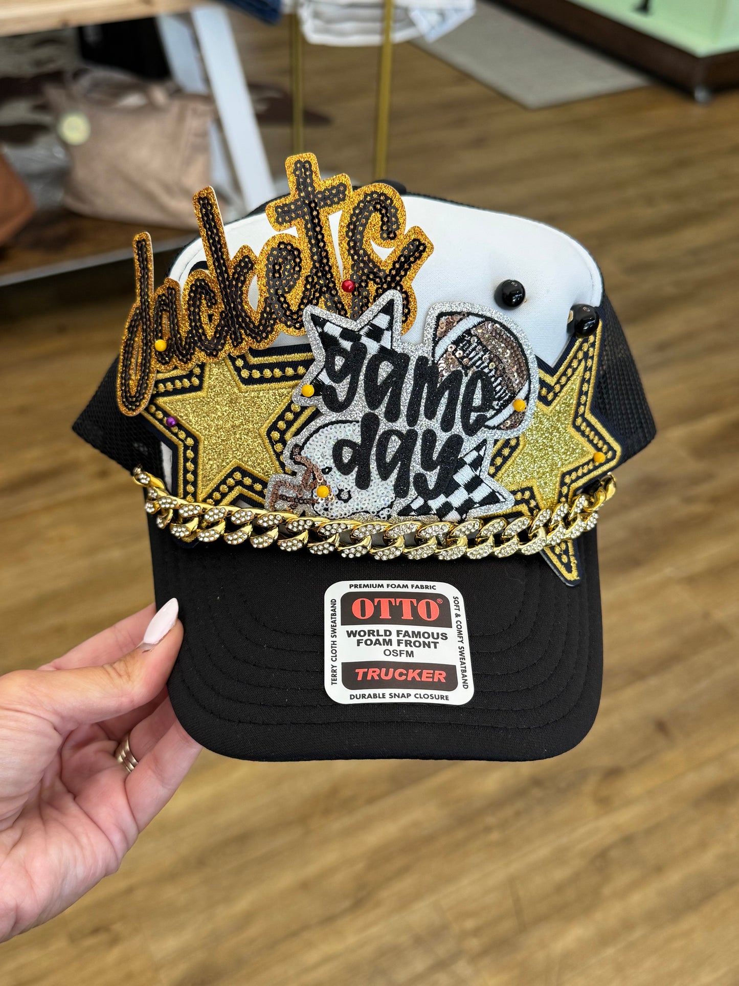 Jackets Hat