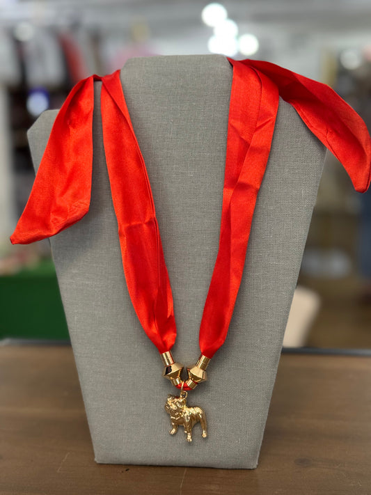 Kirk Scarf Necklace Red