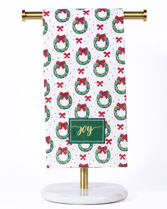Joy Clara Wreath Hand Towel   White/Green/Red   20x28