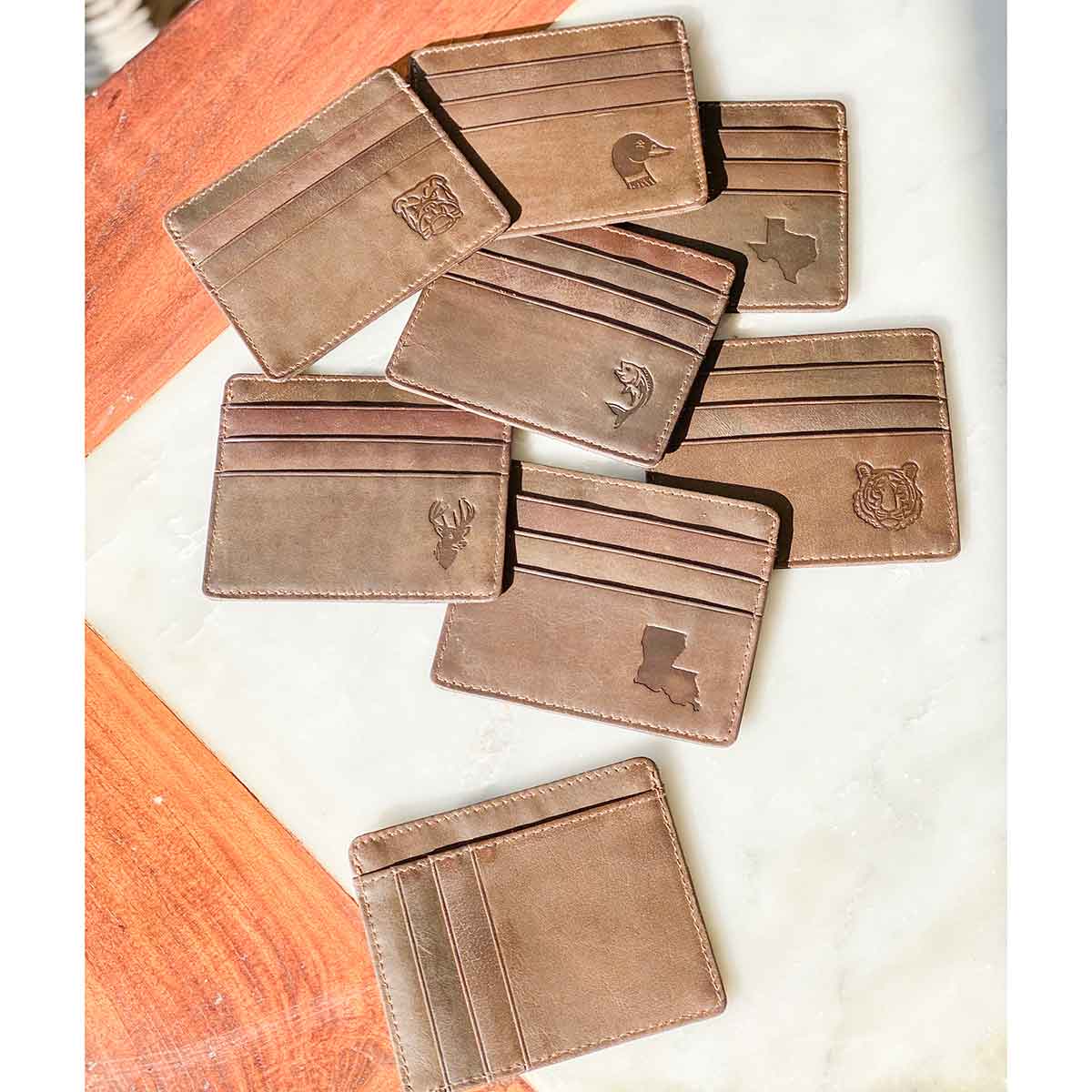Bulldog Leather Embossed Slim Wallet   Dark Brown   3.5x4